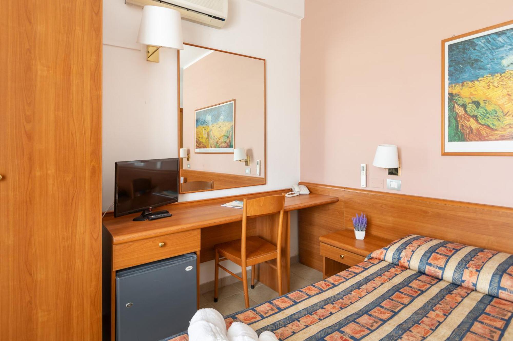 Hotel Palme Gemelle Vieste Luaran gambar
